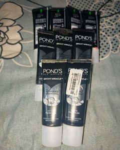 Pond&#39;s Detox Face Wash pack of 9