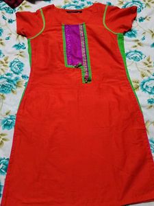 2 Kurtis ....Comboo