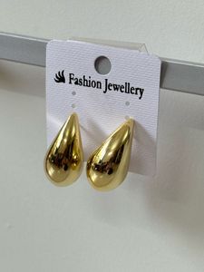 Gold Drop earrings