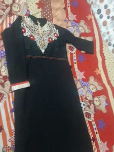 Elegant Black Embroidered Kurti