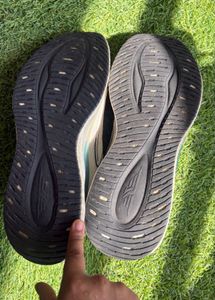 Red Tape Sports Shoes