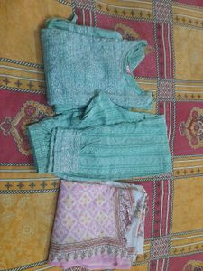 Women Cotton Kurta Pant Set