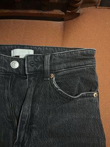 H&amp;M Slim Straight Fit Jeans Xs