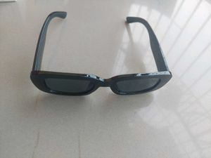 Viral Kendall Jenner Inspired Rectangular Sunglass