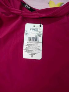 Chic Cutout One-Shoulder Top