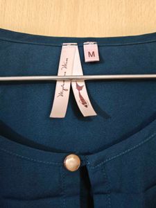 Chic Flutter Sleeve Top