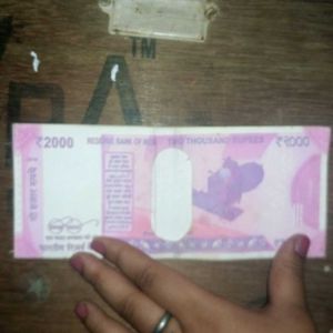 Indian 2000 Rupee Note