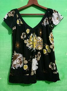 Floral Stretchable Top