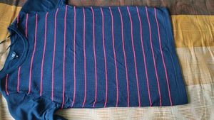 Fig M Size Woolen Sweater Or Pullov