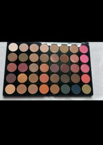 Swiss Beauty Eyeshadow Palettes