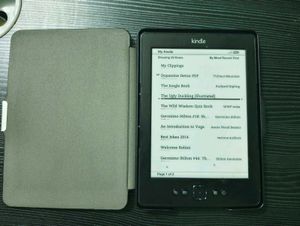 Rare Amazon Kindle In Good Working Condition