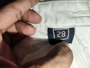 White Pant (Actual Size: 28)