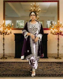 Elegant Kurta&amp; Dupatta green N Lavender Color Avl