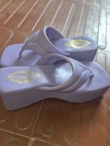 Like NEW: Shoetopia Lavender Flats 37 EURO