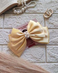 Pearl Tripple Layer Bow