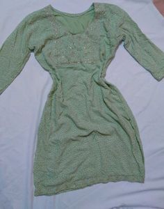 Green Kurti