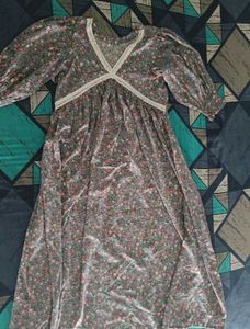 Beautiful Aliyacut Anarkali