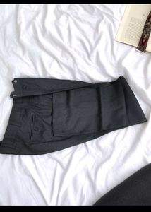 PRICE DROPPED 💥Clearing Sell 2 Cargo +Trouser