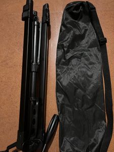 DIGITEK Tripod