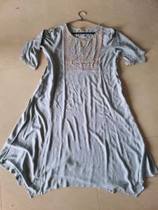 Avassa Kurta
