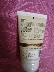 The Man Company De-Tan Face Wash