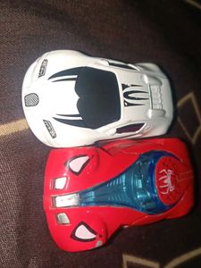 Spiderman Car(Metal) and White Racer Car(Metal)