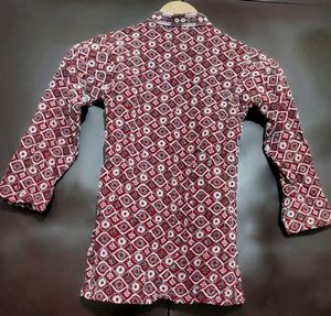Maroon Kurta White Embroidry &amp; Pajami Set 4-5 Year