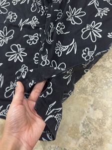 Floral Print Capri Pants