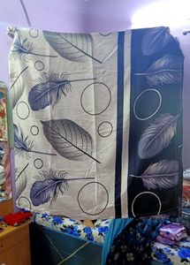 Feather Print Bedsheet with 2 pillow cover
