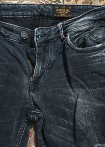 Distressed Wash Denim Jeans