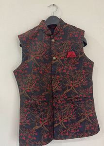 MANYAVAR Style Men Printed Nehru Jacket