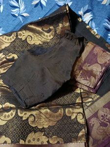 BROWN SAREE
