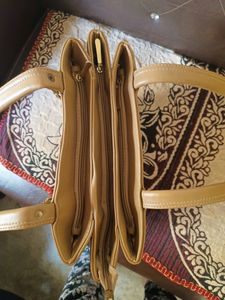 Office Bag Comfortable Size For Lunch Box And Dair