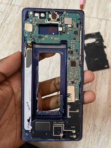 Samsung  Phones Motherboard Dead But Parts Can Be