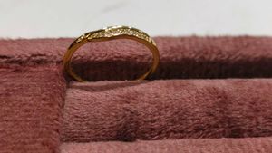 14K Solid Gold Thin Mobius Ring