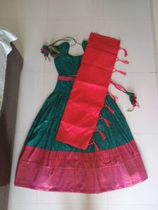 Lehanga Green And Pink Evergreen Combination