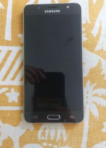 Samsung Galaxy J5