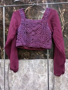 Women Top Size Is M