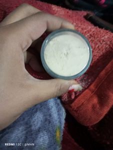 Compact Loose Powder With 1 Gift Free