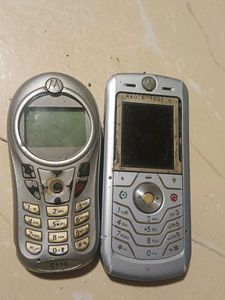 Vintage Motorola Cell Phones (2)