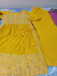 Girl Naira Cut Suit