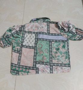 Floral Print Tie-Front Top