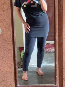 Black Skirted Leggings🍷