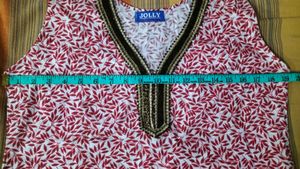 Sleevless Kurti