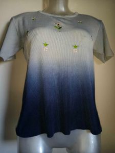 Defective piece Floral Embroidered Top