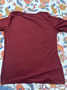 Glimpse Maroon T-shirt