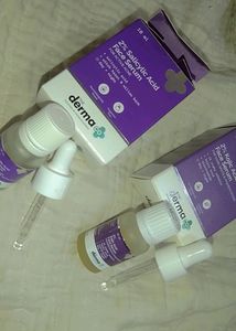 the Derma Co Face Serum