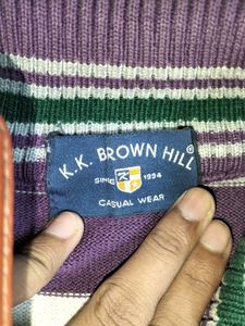 Sweater for boys and men.