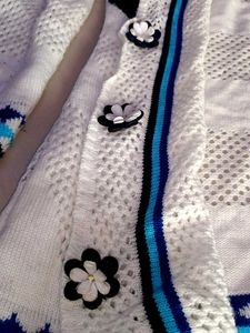 women koti shrug