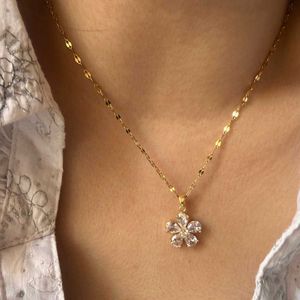 Floral White Diamond Necklace
